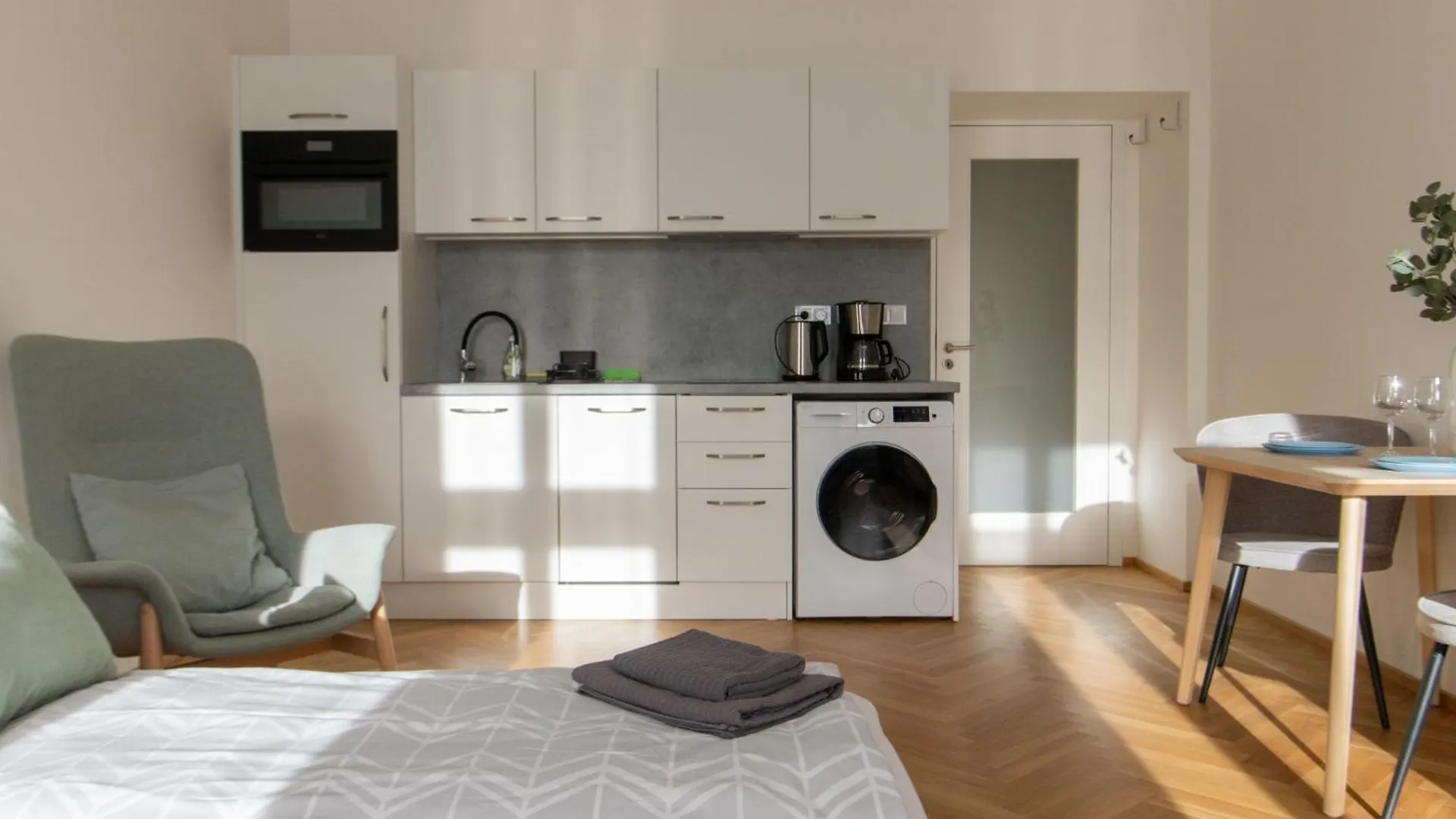Churchill Heritage Apartments Prague Czech Republic