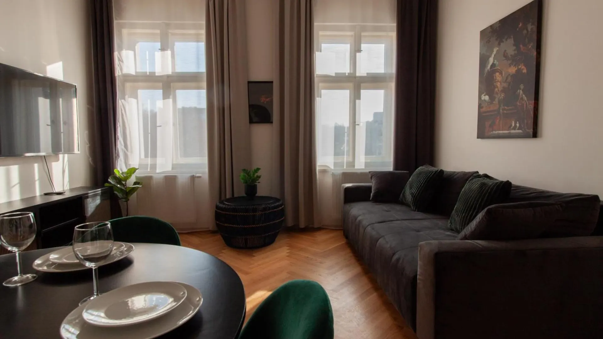 Churchill Heritage Apartments Prague