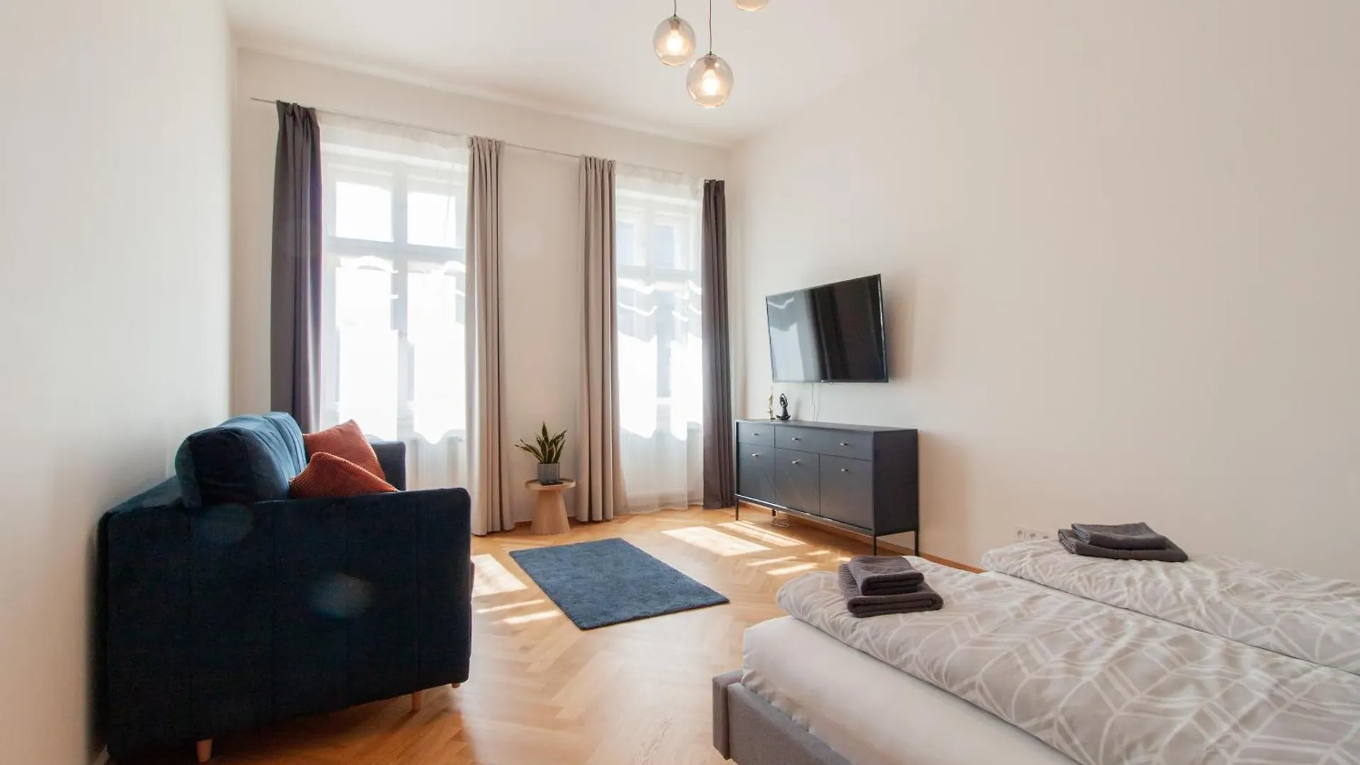 Churchill Heritage Apartments Prague