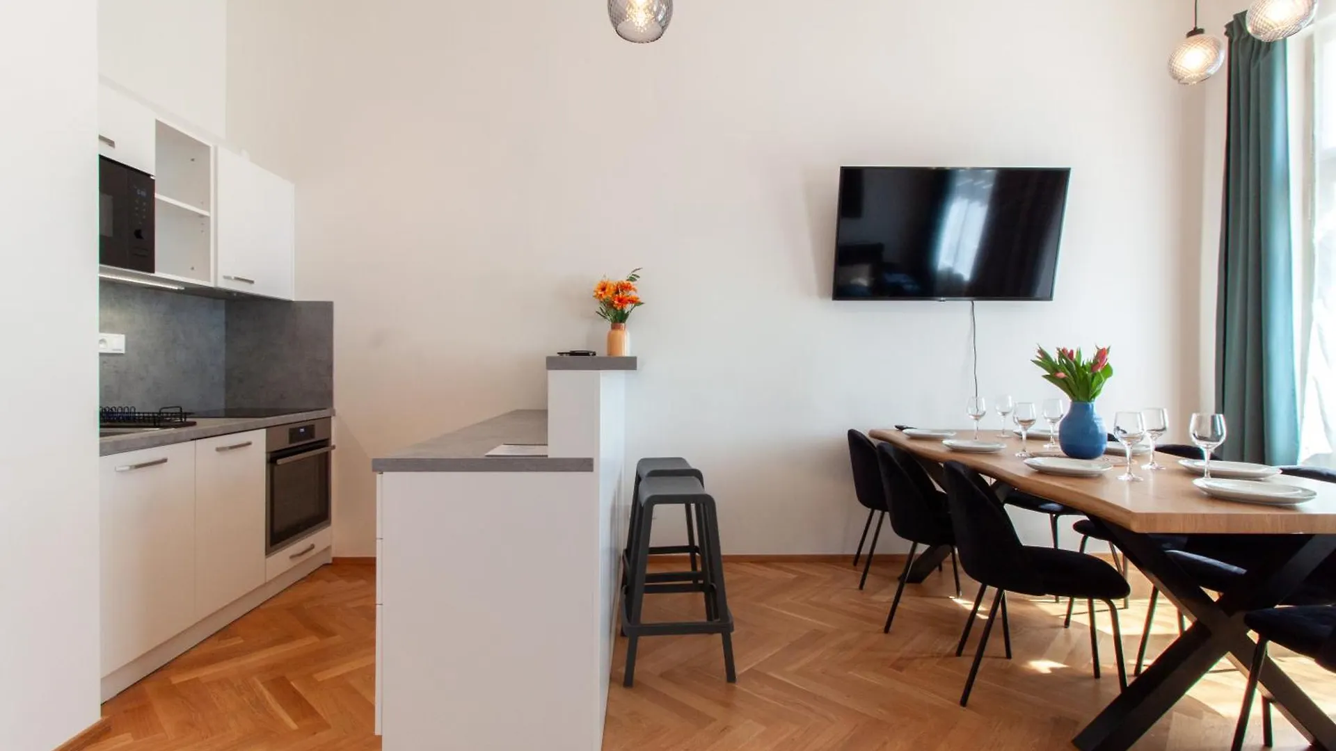 Churchill Heritage Apartments Prague Czech Republic