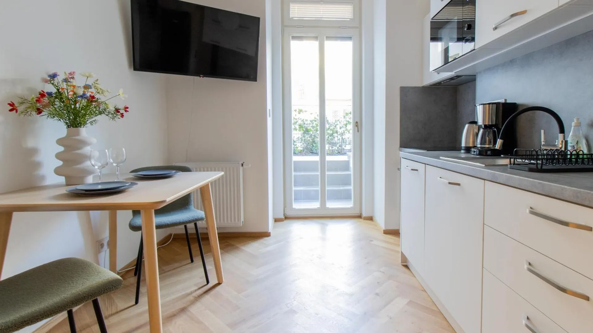 Stay Inn Apartments Seifertova Prague