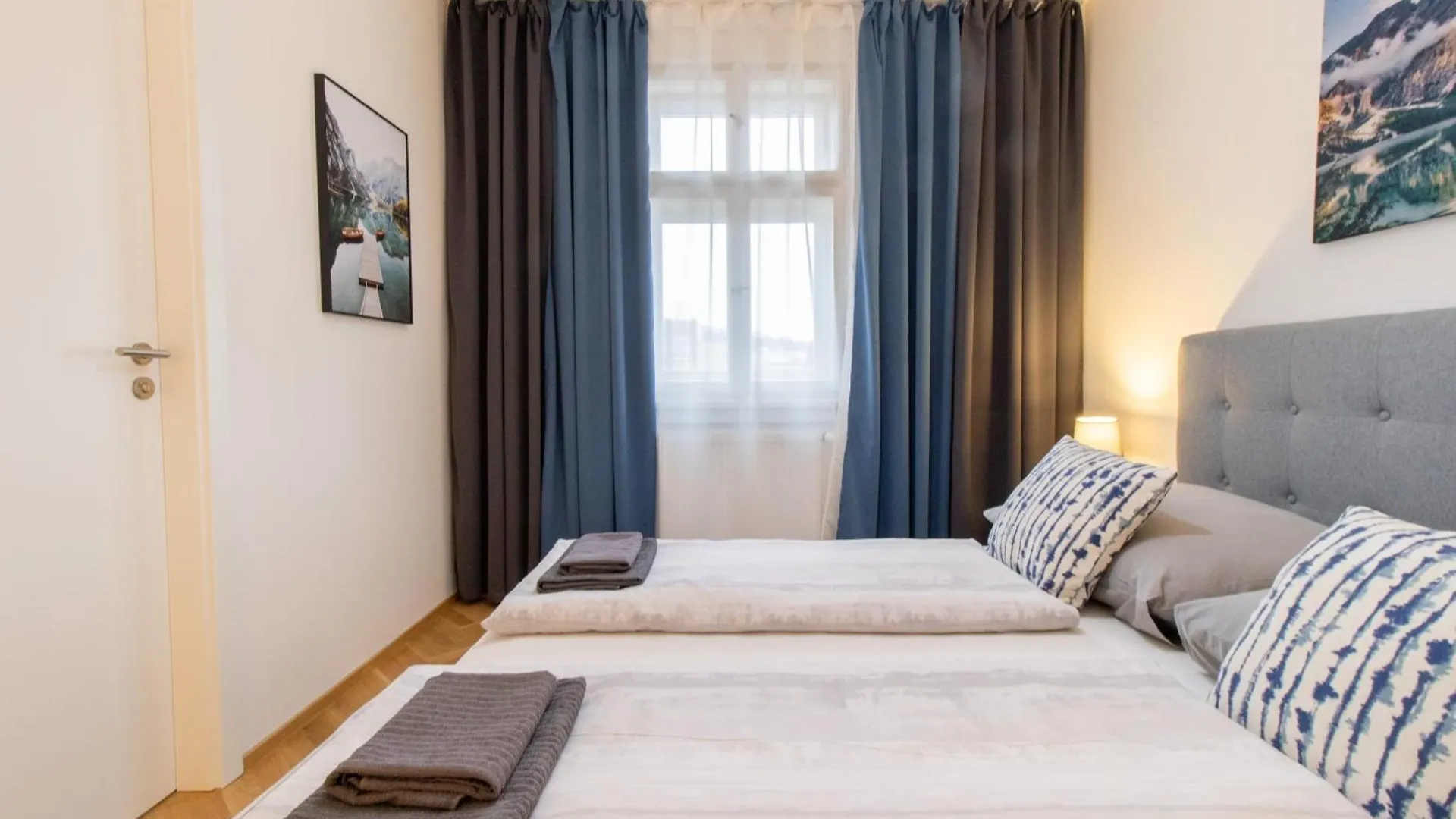 Churchill Heritage Apartments Praga