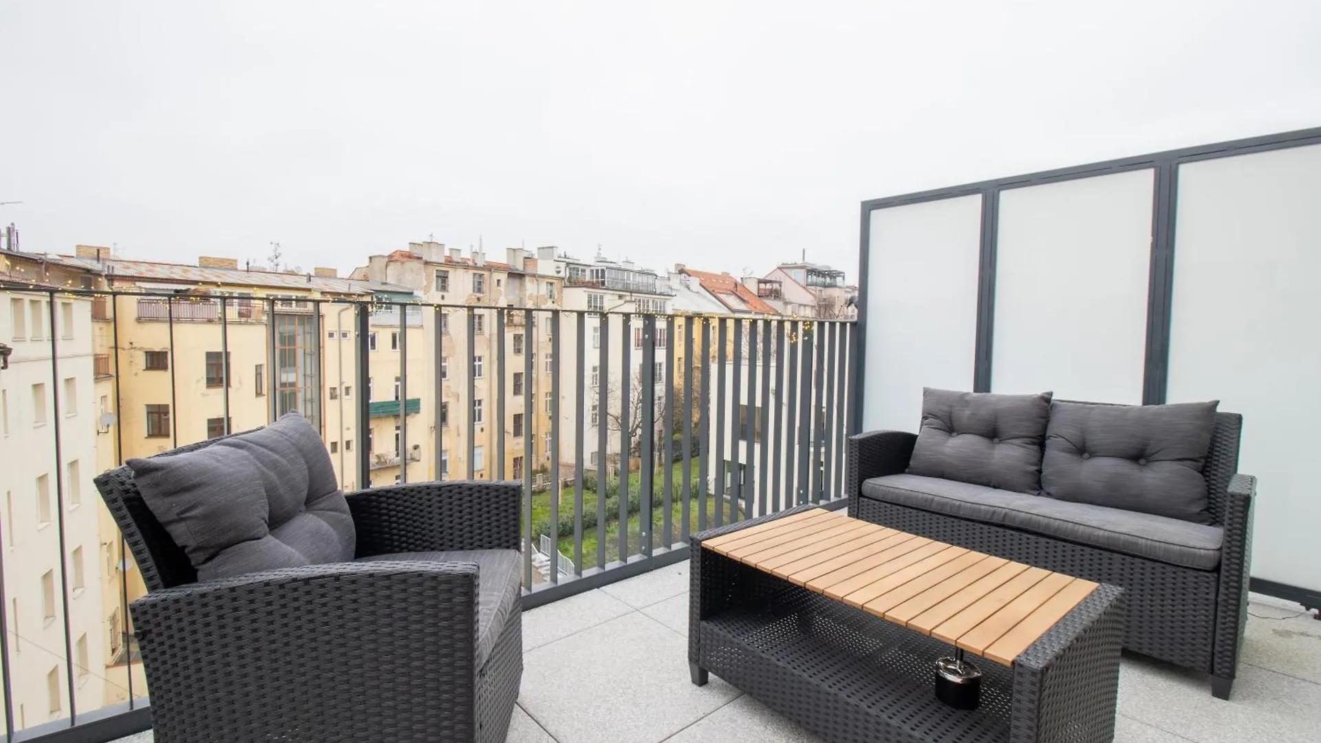 Stay Inn Apartments Seifertova