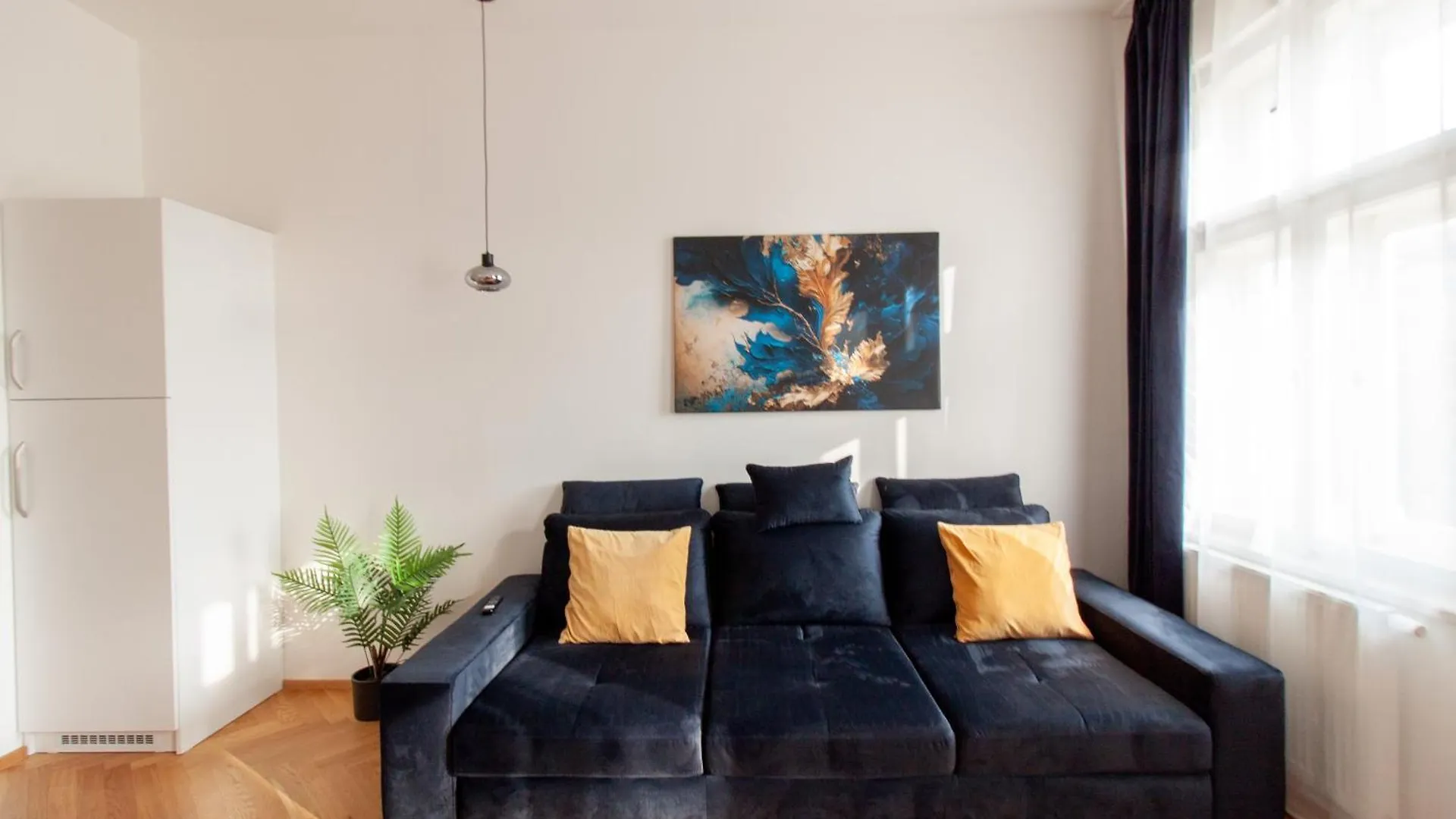 Churchill Heritage Apartments Praga