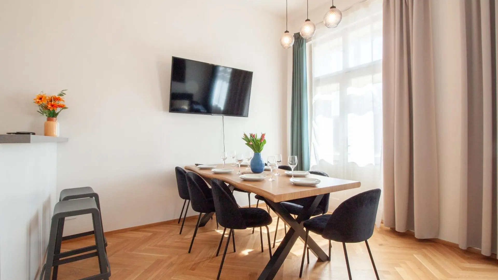 Stay Inn Apartments Seifertova